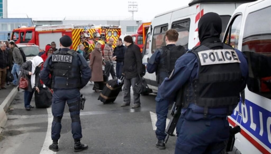 Paris-Police-2