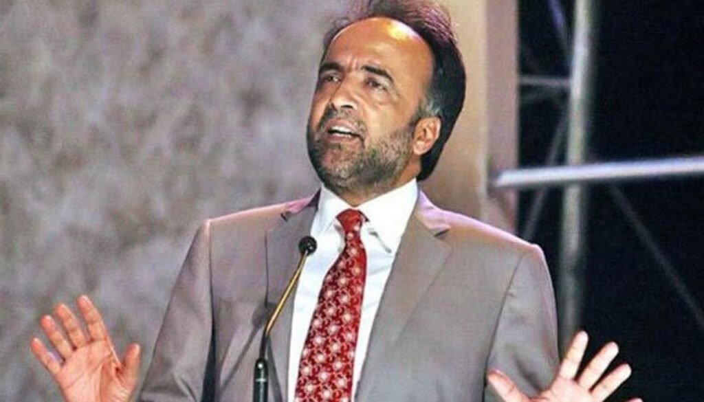 qamar zaman kaira